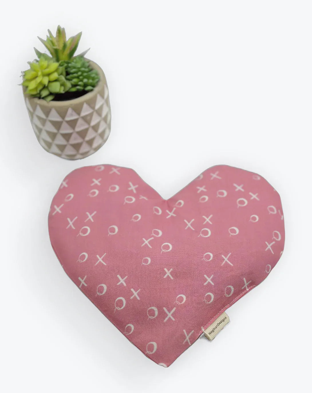Heart Shape Eye Pillow - NagihanDesigns