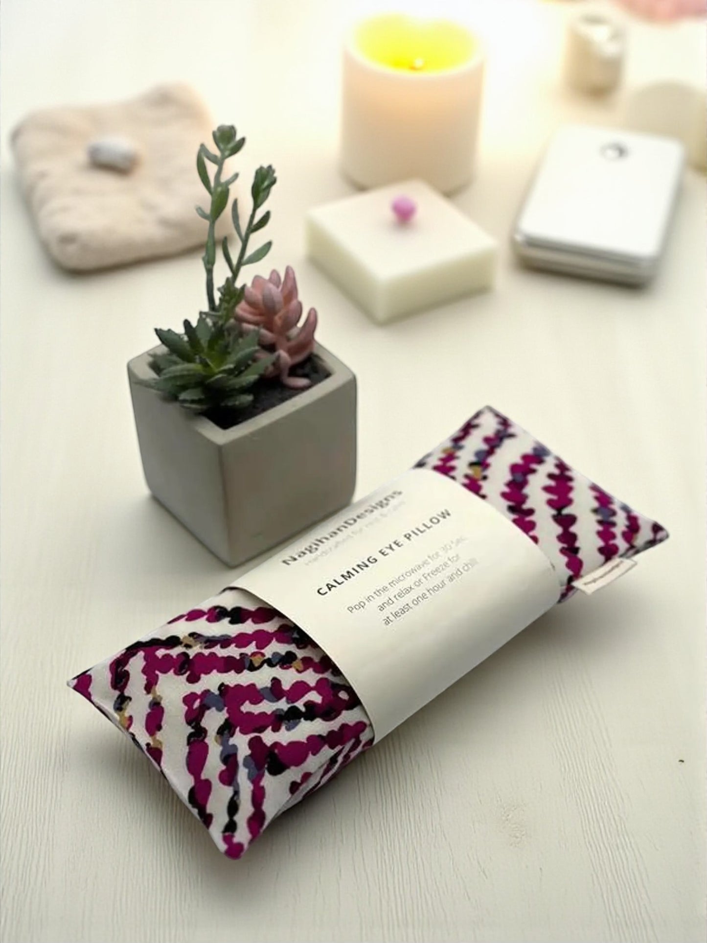 Handmade Flaxseed & Lavender Eye Pillow – Soft Fabric Aromatherapy Mask - NagihanDesigns