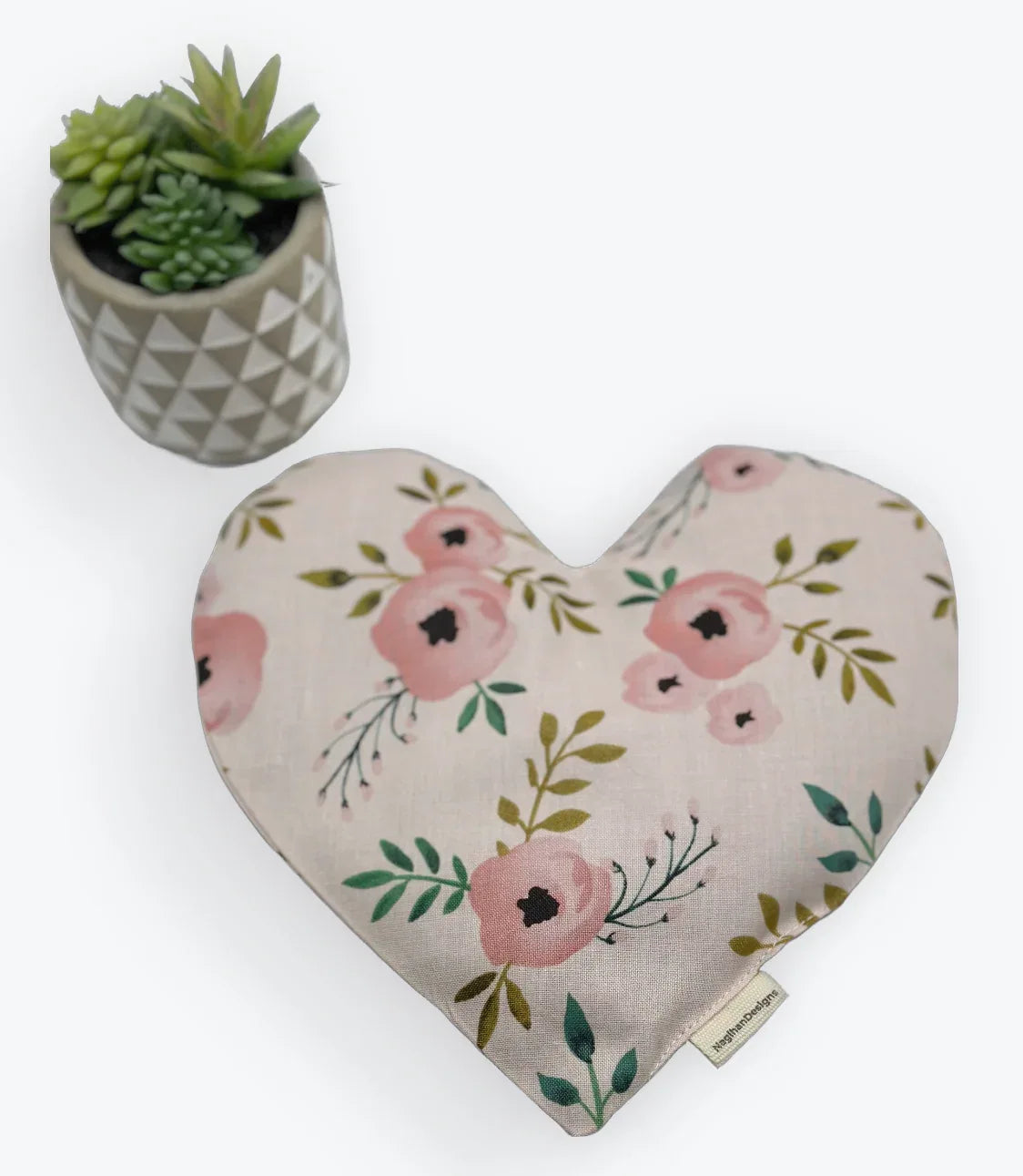 Heart Shape Eye Pillow - NagihanDesigns
