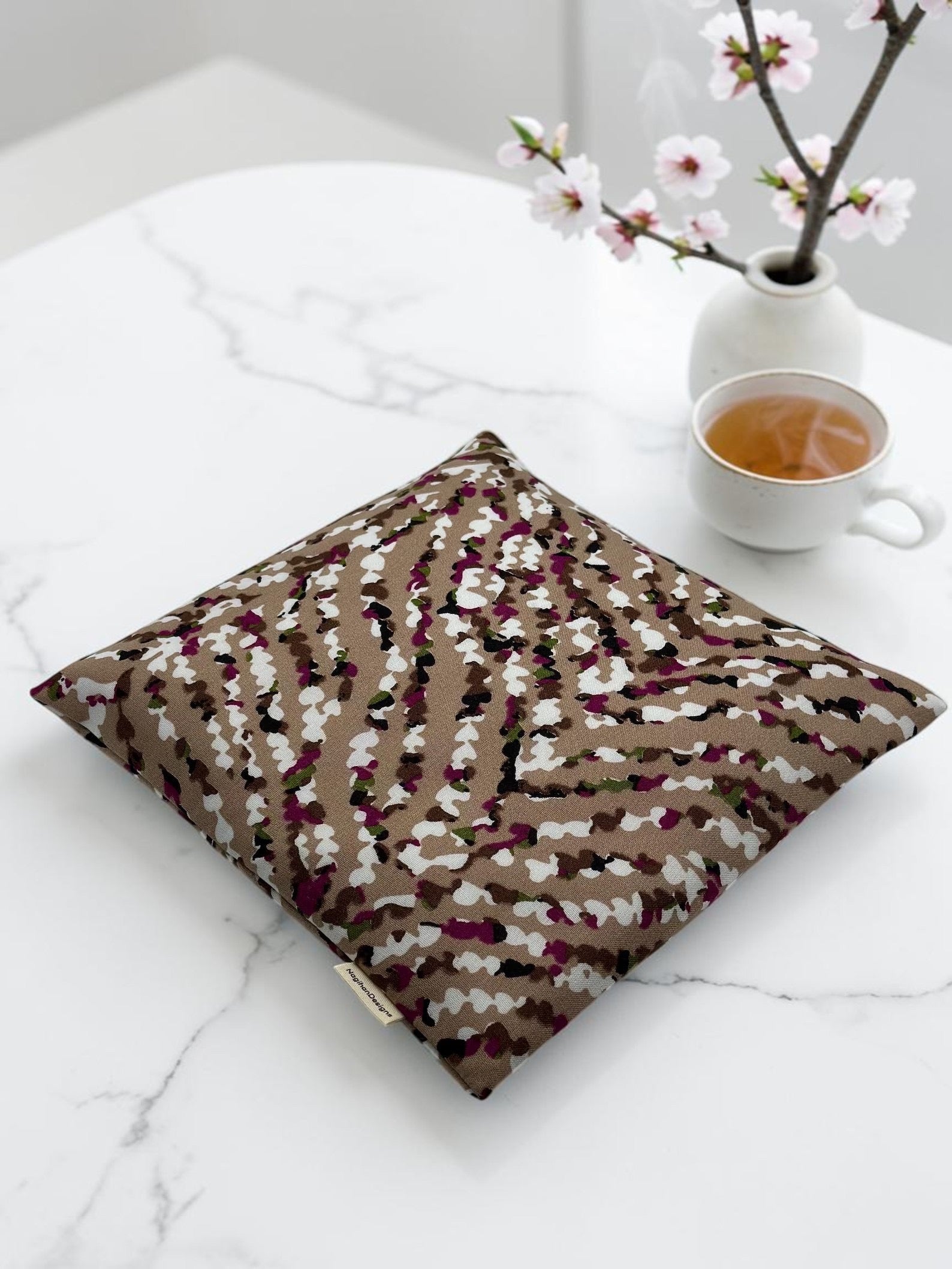 Taupe abstract brushstroke print 9x9 heating and cooling pad