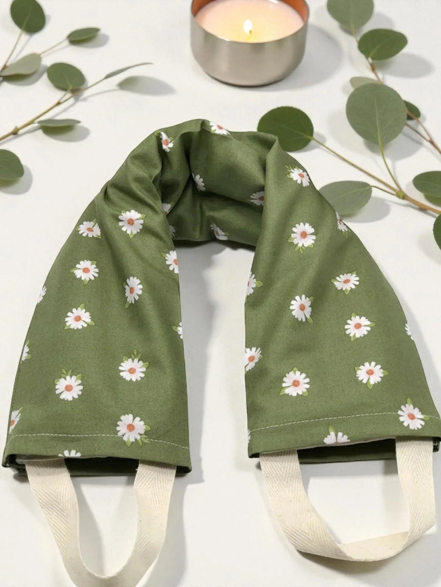 Flaxseed Neck Wrap – Olive Green Daisy Cotton