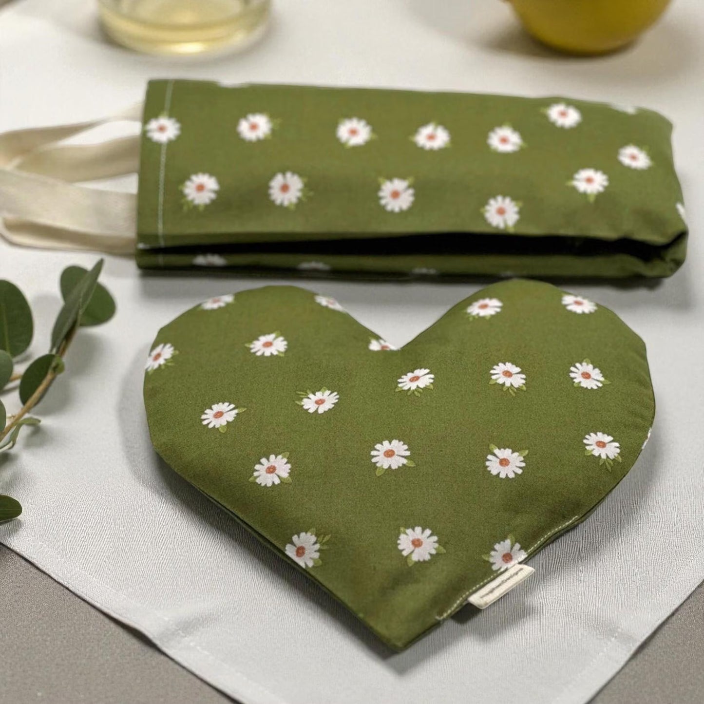 Neck Wrap & Heart Eye Pillow Set – Olive Green Daisy Cotton