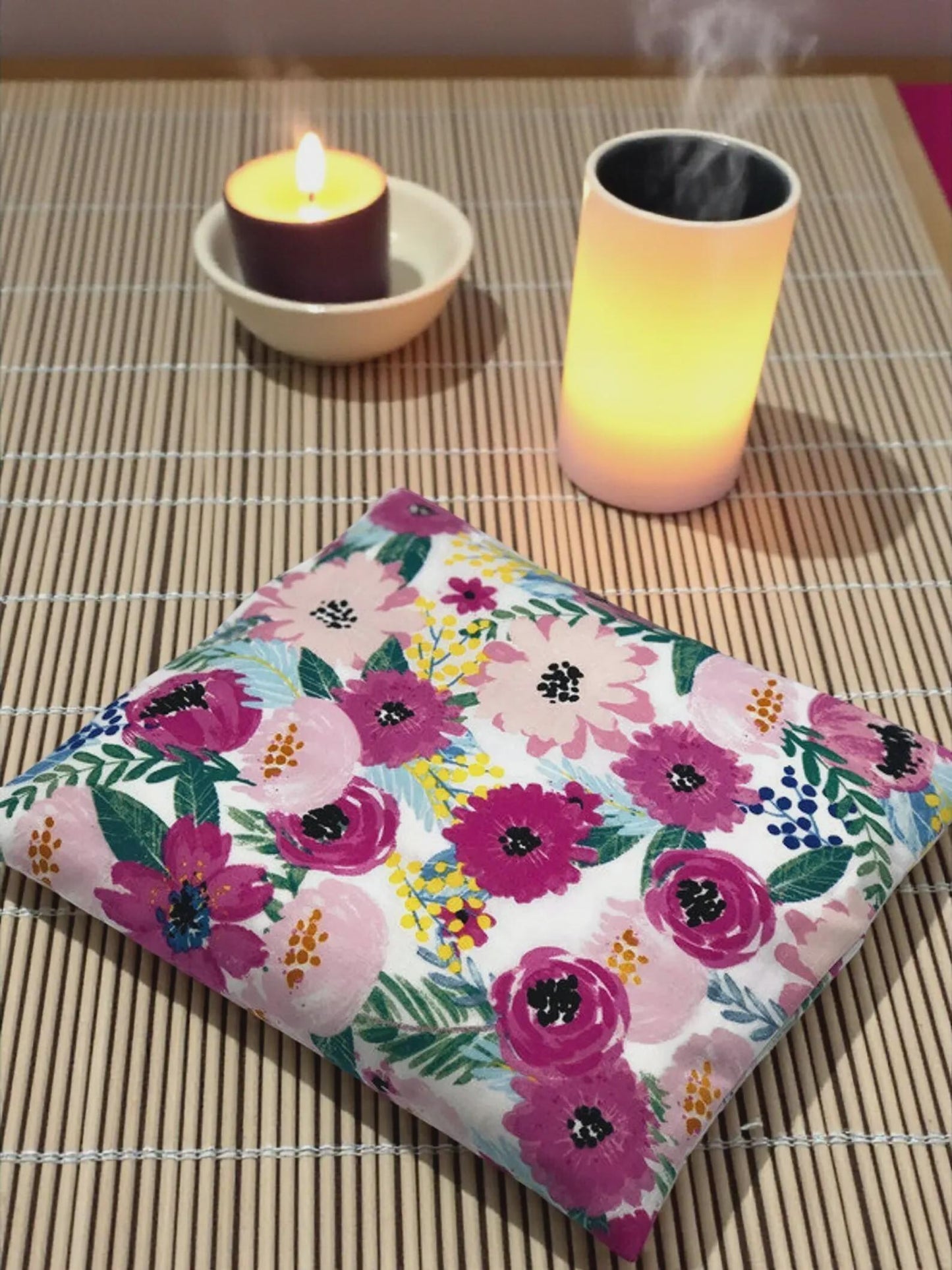 Microwavable Heating & Cooling Pad – Cream Magenta Garden Floral Cotton, 9×9" | Corn or Flaxseed | Choose Your Scent
