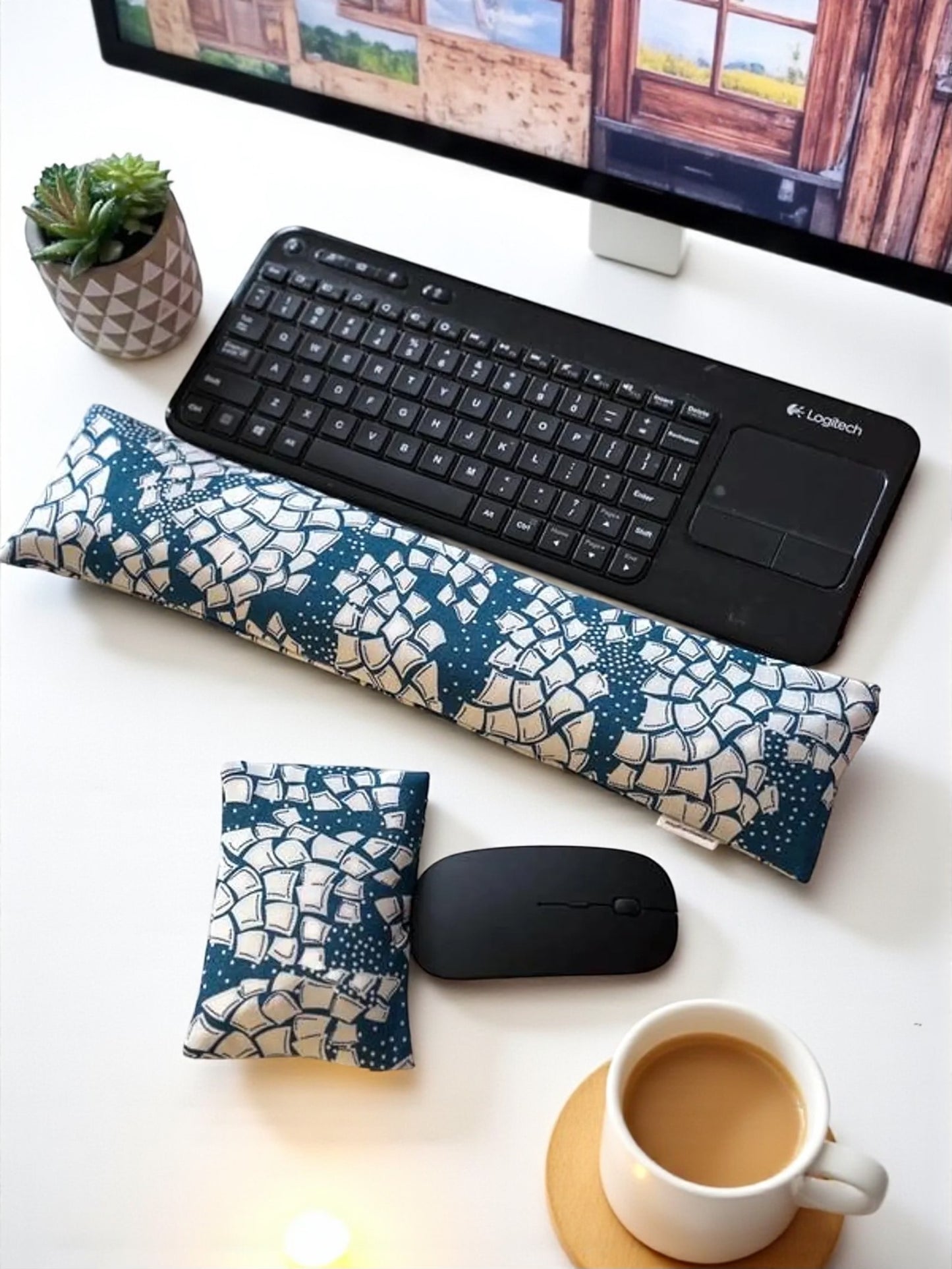 Ergonomic Keyboard & Mouse Wrist Rest Set – Handmade Flaxseed & Lavender Cushion