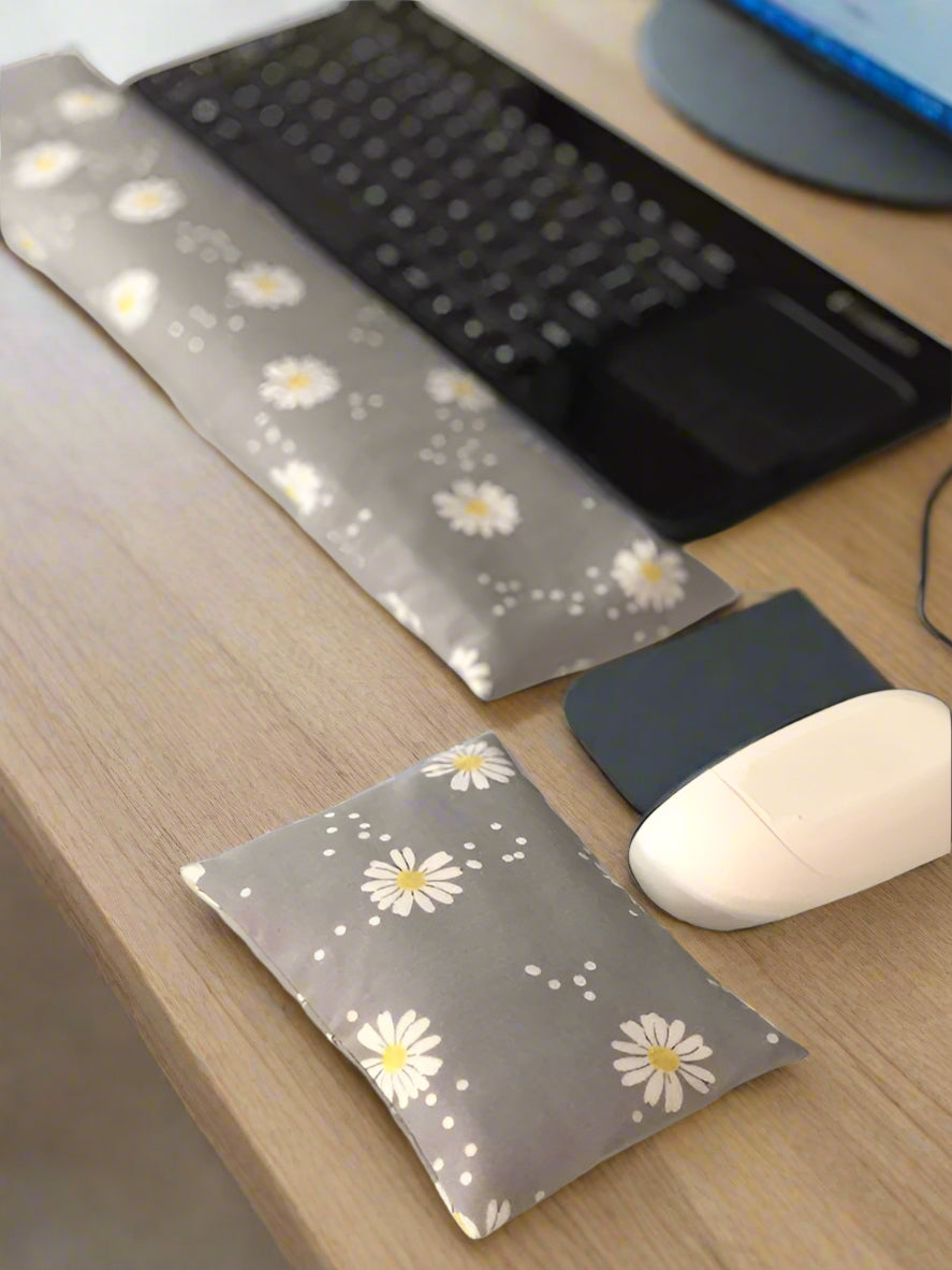 Daisy printed gray fabric keyboard and mouse wrist rest